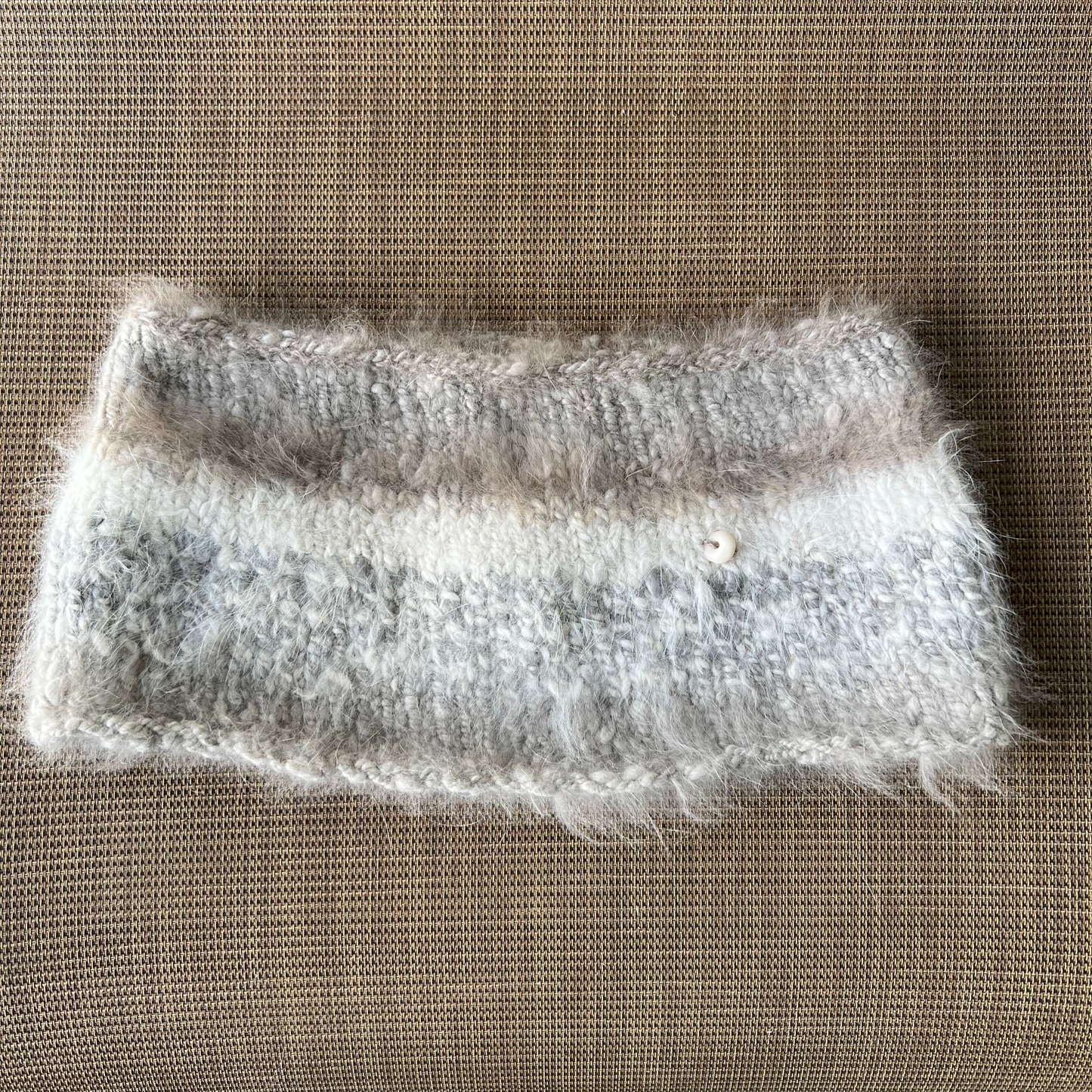 Angora Puki Cowl