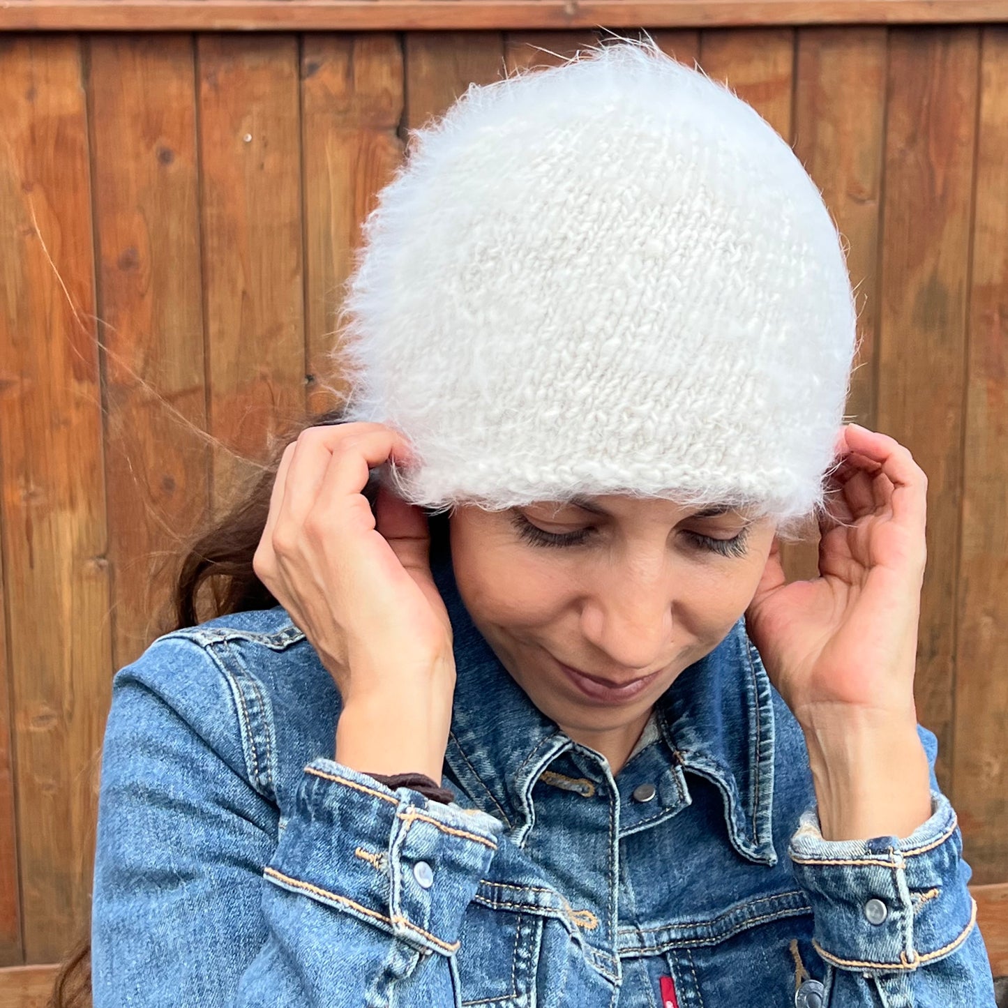 Deluxe Puki Hat "100% Angora"
