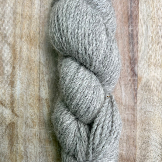 100% Huacaya Alpaca Yarn - light Gray "Jasmine"